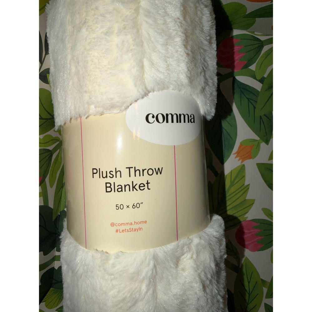 Comma Plush Throw Blanket 50x60 Faux Fur Soft Cozy Home Wellness